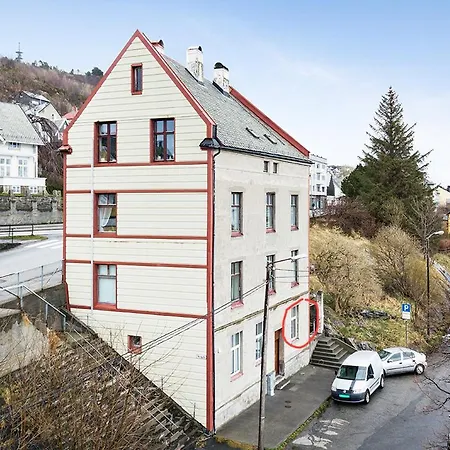 Small, And Quiet Studio In Apartment Alesund