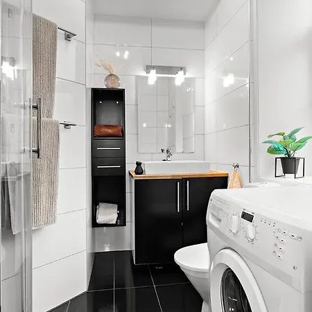 Small, And Quiet Studio In Apartment *